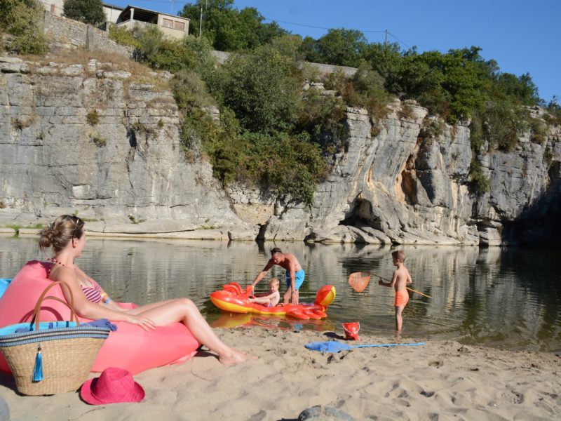 De prachtige omgeving van Camping Les Coudoulets