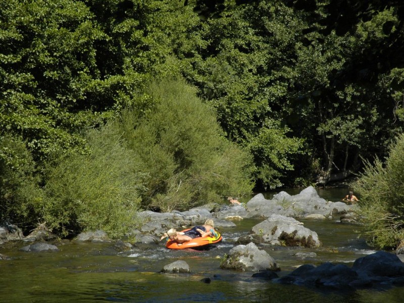 Val de l'Arre omgeving