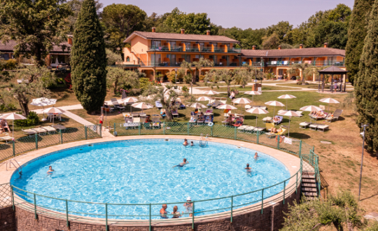 Desenzano Lake Village via Club del Sole - Kids-Campings.com