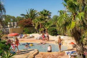 Zwembad camping- Camping Le Petit Mousse, glamping.nl - Vacanceselect