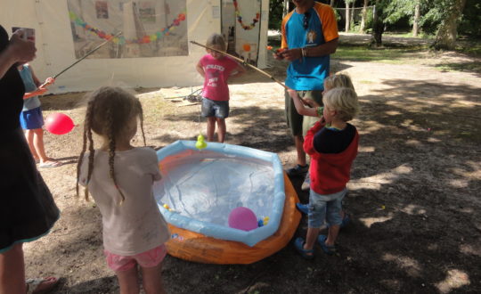 Een feestje voor alle kinderen bij Camping La Grande Sologne