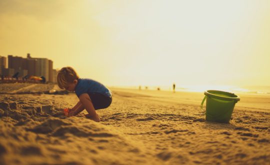 10x Onmisbare spullen voor een zorgeloze vakantie met kinderen