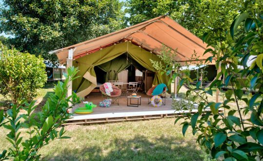 Les Ondines – Flower - Kids-Campings.com